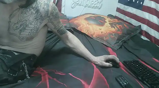 Snapshot of Spotless_Load chatting on January 14, 2025, 3:43 am Spotless Load online show from January 14, 2025, 3:43 am