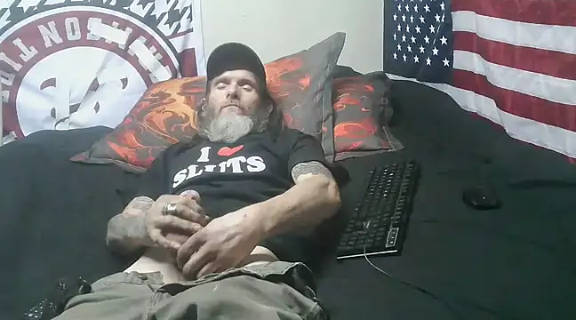 Snapshot of Spotless_Load chatting on February 5, 2025, 10:44 pm Spotless Load online show from February 5, 2025, 10:44 pm