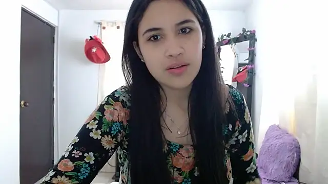 InocentHeaven1 online show from January 30, 2025, 12:48 pm