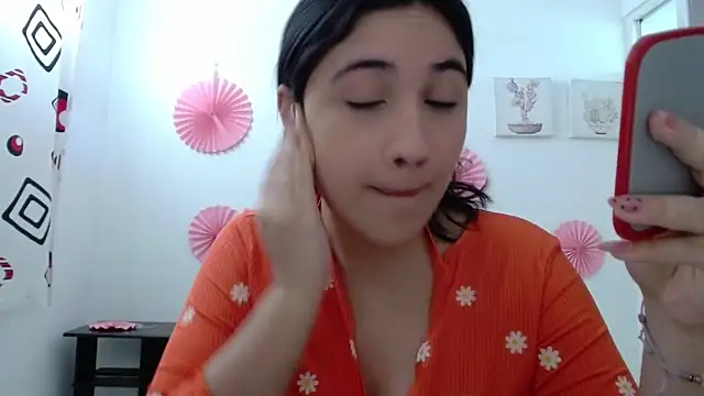 InocentHeaven1 online show from February 11, 2026, 1:05 pm