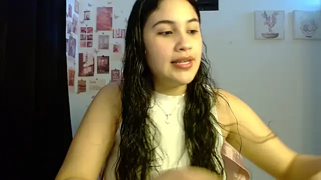 InocentHeaven1 online show from April 14, 2026, 12:22 pm