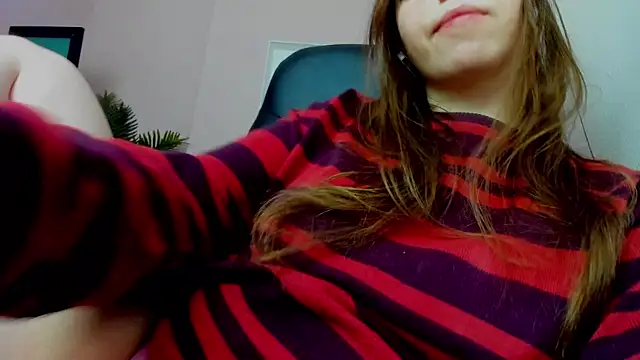 Snapshot of Persephoni chatting on March 9, 2025, 6:21 pm Persephoni online show from March 9, 2025, 6:21 pm