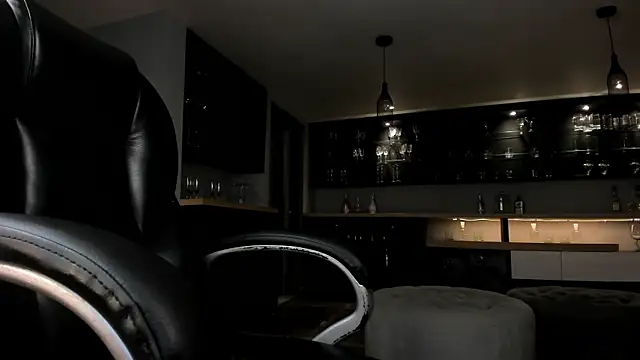 Snapshot of SophieBarnett chatting on April 4, 2026, 11:46 pm SophieBarnett online show from April 4, 2026, 11:46 pm