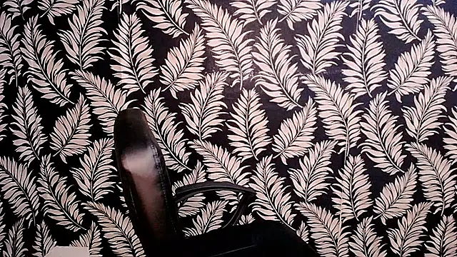 Olivia playful online show from December 16, 2024, 3:54 pm