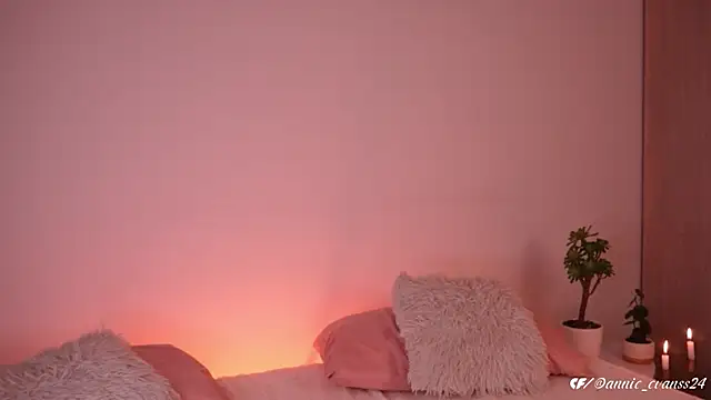 annie24 evans online show from March 19, 2025, 11:57 pm