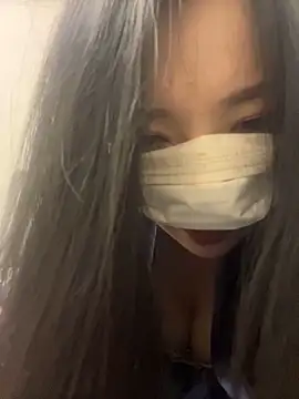 Snapshot of TW-qiqi chatting on December 10, 2024, 6:49 pm TW-qiqi online show from December 10, 2024, 6:49 pm