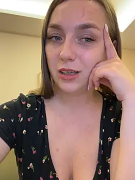 Janeee online show from February 3, 2025, 4:20 pm