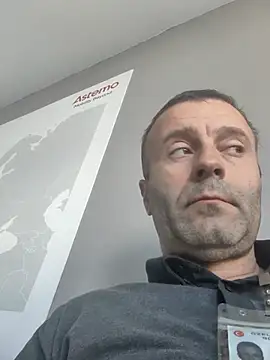 Snapshot of muscularsexy chatting on July 15, 2026, 7:24 am muscularsexy online show from July 15, 2026, 7:24 am