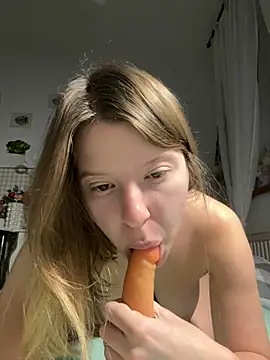 kimczii online show from January 15, 2026, 7:35 am