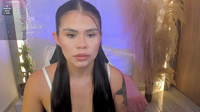 dominique25  online show from July 22, 2026, 1:52 am