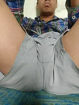 Snapshot of Nishubig chatting on November 21, 2025, 8:57 am Nishubig online show from November 21, 2025, 8:57 am