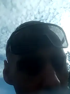 Snapshot of explored_romantic chatting on September 13, 2025, 11:21 am explored romantic online show from September 13, 2025, 11:21 am