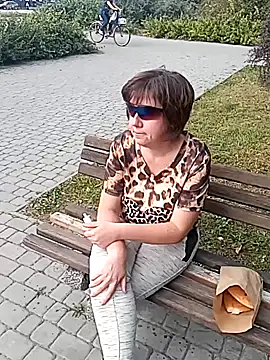 Snapshot of explored_romantic chatting on September 17, 2025, 12:07 pm explored romantic online show from September 17, 2025, 12:07 pm