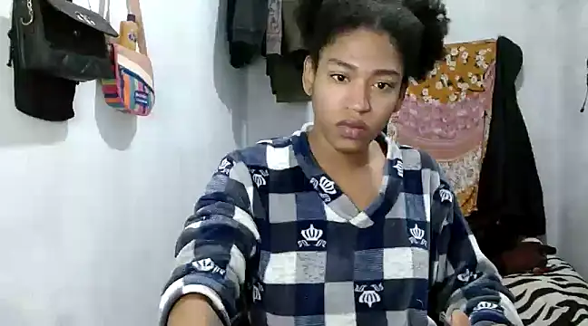 angelamarie1 online show from March 18, 2025, 2:36 am