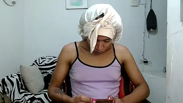 angelamarie1 online show from March 24, 2026, 11:37 am