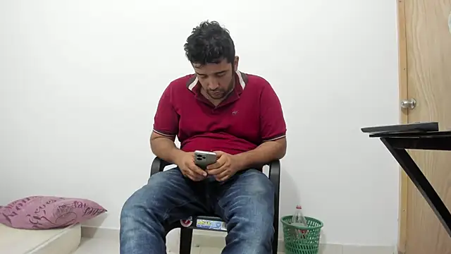 isearchcompany online show from December 4, 2025, 12:36 pm