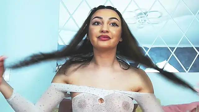 LucyKims online show from March 5, 2026, 8:43 am