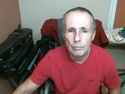 Snapshot of olibrius71 chatting on February 1, 2025, 11:48 pm olibrius71 online show from February 1, 2025, 11:48 pm