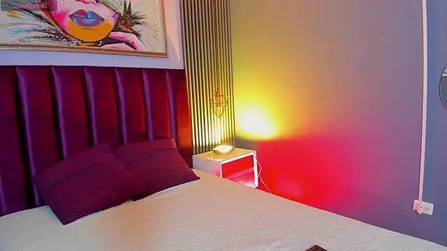 LauraAristizabal online show from March 14, 2026, 12:21 pm