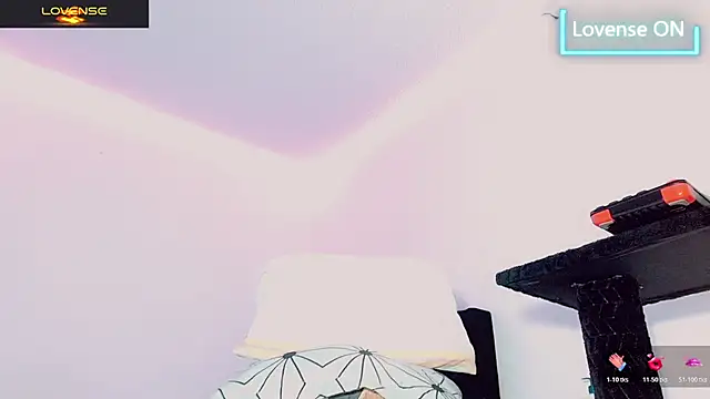 Snapshot of Miss_Nasty_Lia chatting on May 8, 2026, 5:40 pm Miss Nasty Lia online show from May 8, 2026, 5:40 pm