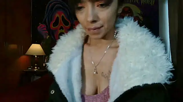 MINI Petite online show from January 1, 2025, 11:51 pm