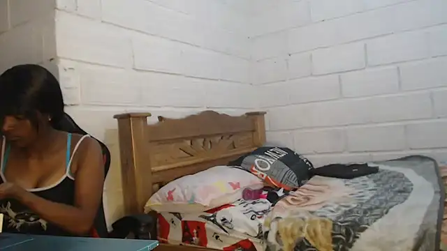 sexyjustin202 online show from September 21, 2025, 10:22 pm