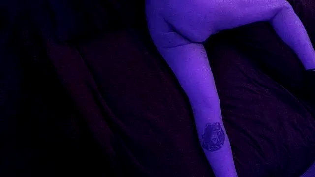 Snapshot of Time2playN303party chatting on November 16, 2025, 11:05 am Time2playN303party online show from November 16, 2025, 11:05 am