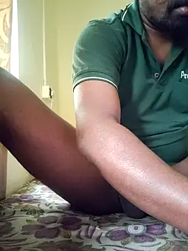 Snapshot of Mallupaiyanaachu chatting on November 29, 2025, 9:45 am Mallupaiyanaachu online show from November 29, 2025, 9:45 am