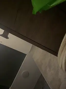 Snapshot of CeliWoods chatting on February 9, 2026, 10:30 am CeliWoods online show from February 9, 2026, 10:30 am