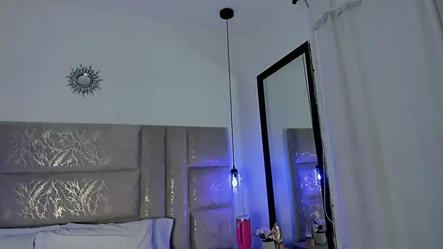 Snapshot of CeliWoods chatting on February 20, 2026, 11:22 am CeliWoods online show from February 20, 2026, 11:22 am