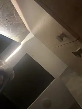 Snapshot of CeliWoods chatting on February 22, 2026, 10:25 am CeliWoods online show from February 22, 2026, 10:25 am