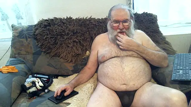 SexySantaC online show from February 2, 2025, 8:19 pm