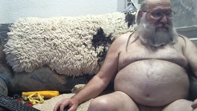 SexySantaC online show from October 19, 2025, 8:09 pm