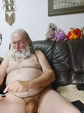 Snapshot of SexySantaC chatting on May 15, 2026, 1:56 am SexySantaC online show from May 15, 2026, 1:56 am