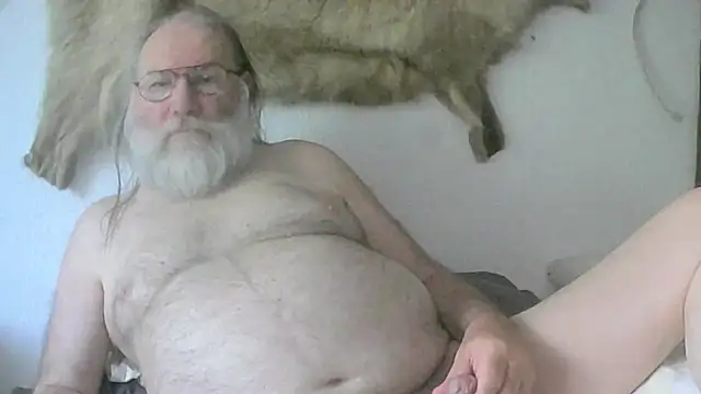 SexySantaC online show from June 23, 2026, 5:05 am