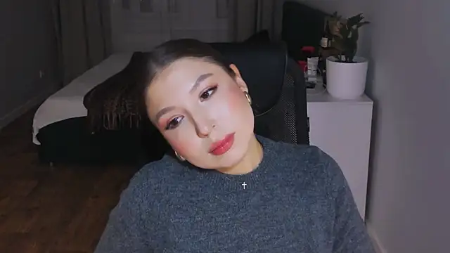 Eva Chris online show from September 26, 2025, 4:11 pm