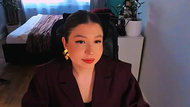 Eva Chris online show from June 20, 2026, 5:16 pm