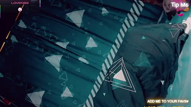 Snapshot of CharlotteBigCock chatting on December 20, 2025, 1:51 pm CharlotteBigCock online show from December 20, 2025, 1:51 pm