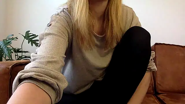 Suesse Schnitte online show from February 14, 2025, 12:03 pm