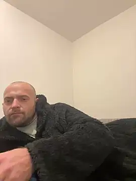 bigguy101 online show from December 27, 2024, 11:10 pm