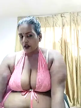 Snapshot of NWC4LYF chatting on May 30, 2026, 10:34 am NWC4LYF online show from May 30, 2026, 10:34 am