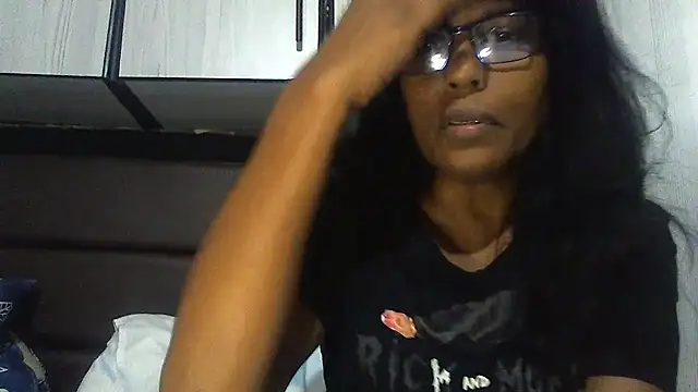 MsAttitude online show from March 14, 2025, 10:05 pm