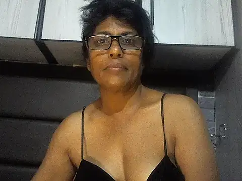 MsAttitude online show from September 10, 2025, 6:13 am