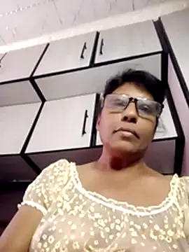 MsAttitude online show from June 1, 2026, 11:45 am