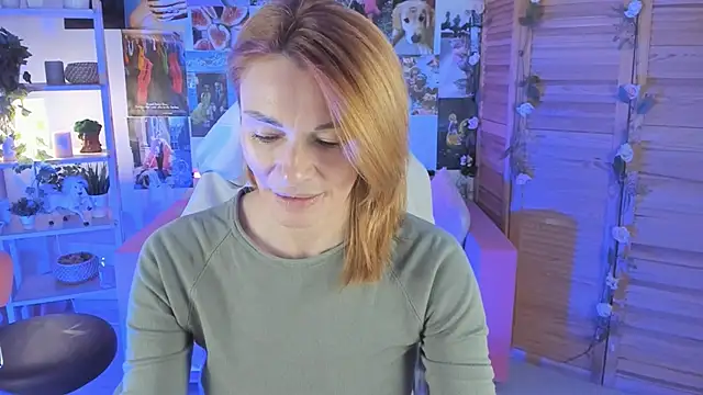 MistyBarnes online show from January 19, 2025, 9:01 am