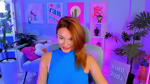 MistyBarnes online show from October 19, 2025, 12:39 pm