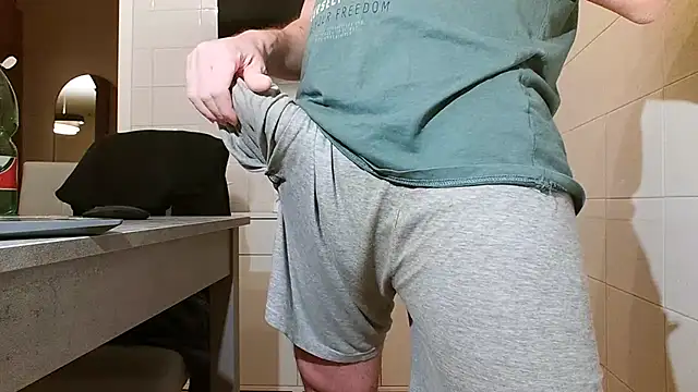 Snapshot of asa92921 chatting on January 2, 2025, 5:18 pm asa92921 online show from January 2, 2025, 5:18 pm