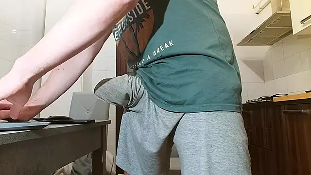 Snapshot of asa92921 chatting on January 22, 2025, 7:45 pm asa92921 online show from January 22, 2025, 7:45 pm