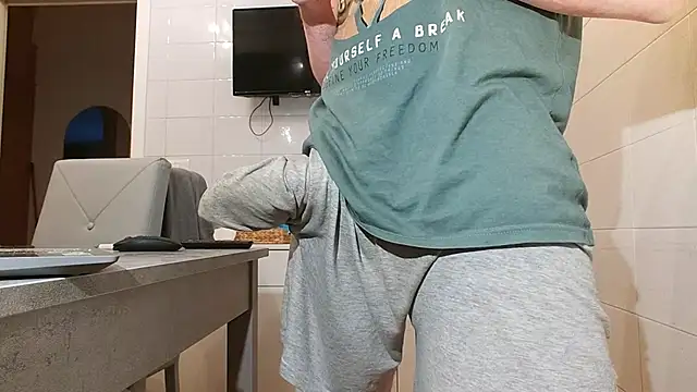 Snapshot of asa92921 chatting on March 6, 2025, 4:49 pm asa92921 online show from March 6, 2025, 4:49 pm