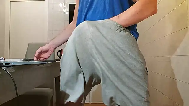 Snapshot of asa92921 chatting on September 10, 2025, 3:23 pm asa92921 online show from September 10, 2025, 3:23 pm